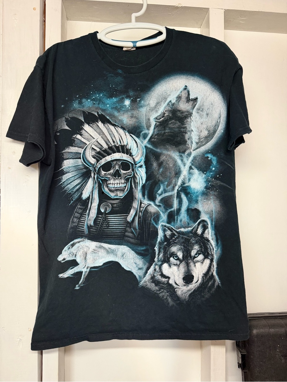 Vintage 90s Native American Wolf Full Moon Graphic Tee Size Large